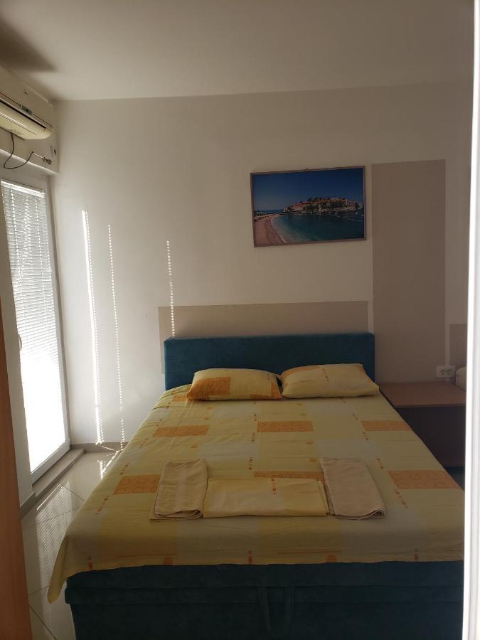 Apartments Petricevic Sutomore Buitenkant foto
