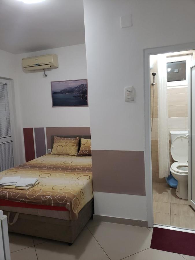 Apartments Petricevic Sutomore Buitenkant foto
