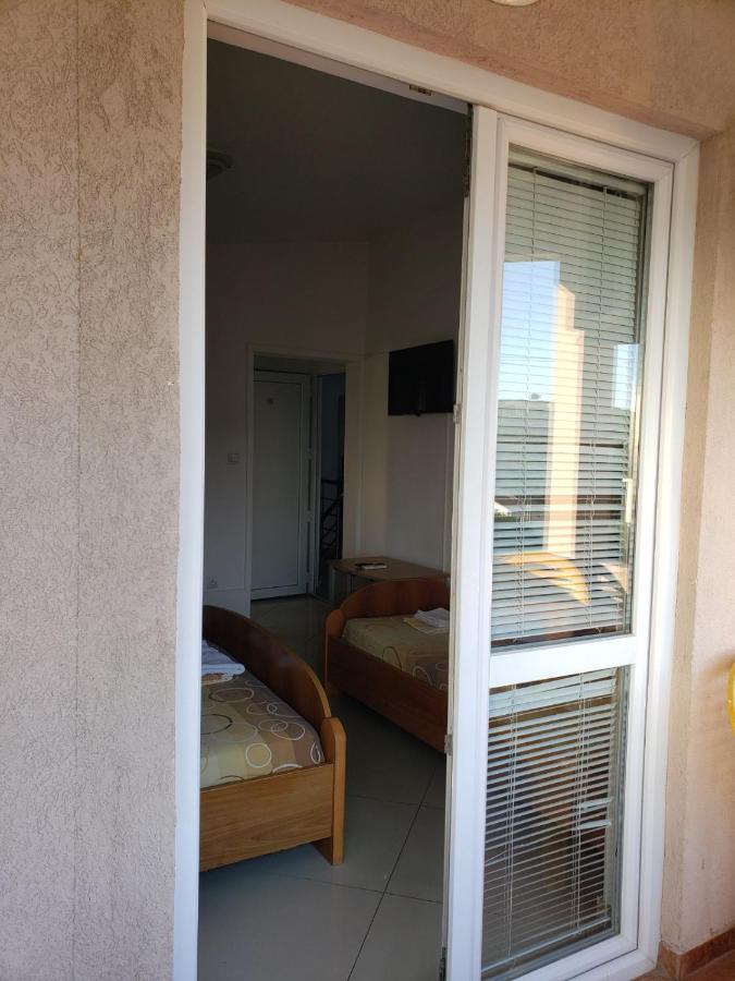 Apartments Petricevic Sutomore Buitenkant foto