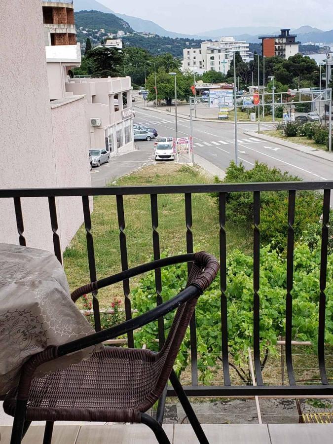 Apartments Petricevic Sutomore Buitenkant foto