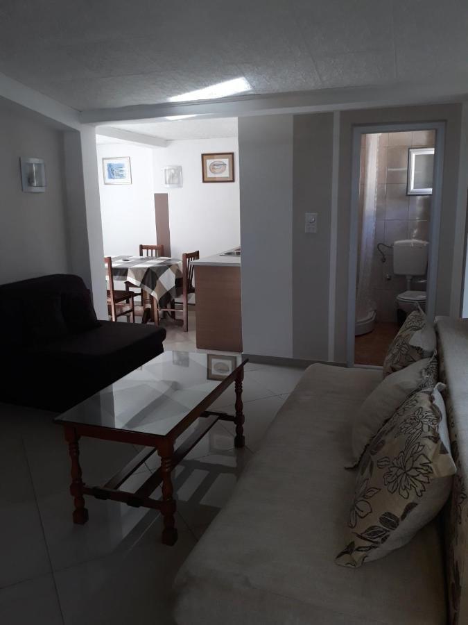 Apartments Petricevic Sutomore Buitenkant foto