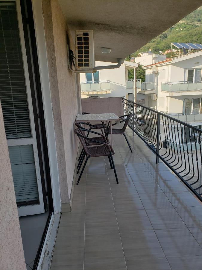 Apartments Petricevic Sutomore Buitenkant foto